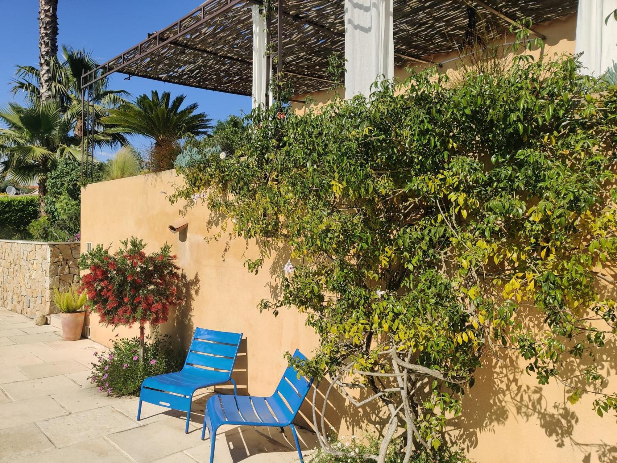 Les Collines De St Paul Bed & Breakfast Saint-Paul-de-Vence Eksteriør bilde